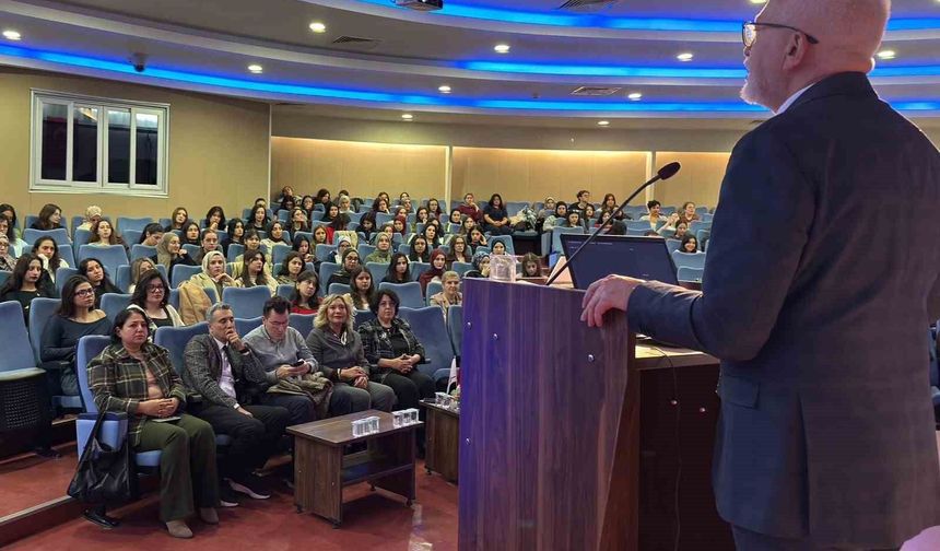 Eskişehir'de 'Normal Doğum ve Emzirme Haftası' etkinliği düzenlendi