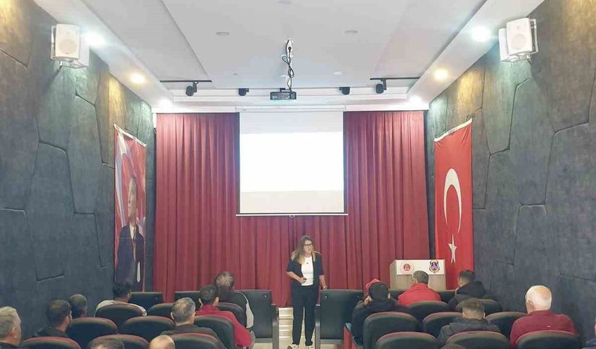 Tutuklu ve hükümlülere 'Aile İçi İletişim' eğitimi verildi