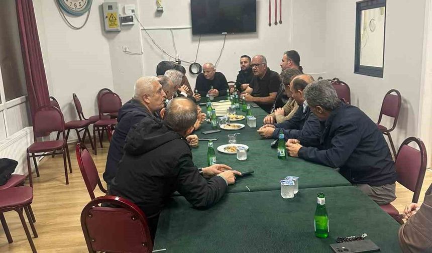 Yunusemre Platformu dernek ziyaretlerine devam ediyor.