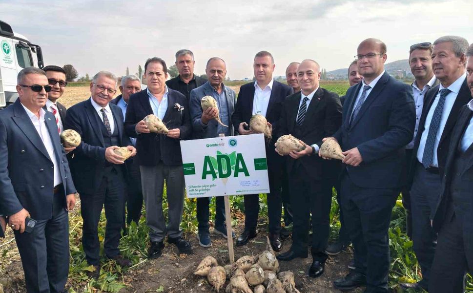 İnönü’de ’Şeker Pancarı Tarla Günü’ gerçekleştirildi