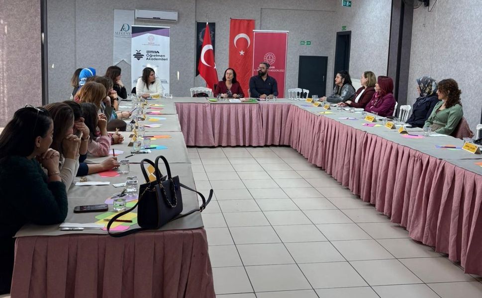 'Felsefe ve Düşünce Akademisi' atölyesi gerçekleştirildi