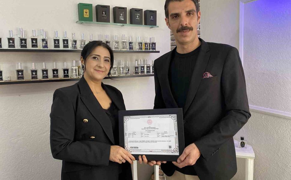 İzlediği filmden etkilenen kadın kendi işini kurup parfümör oldu