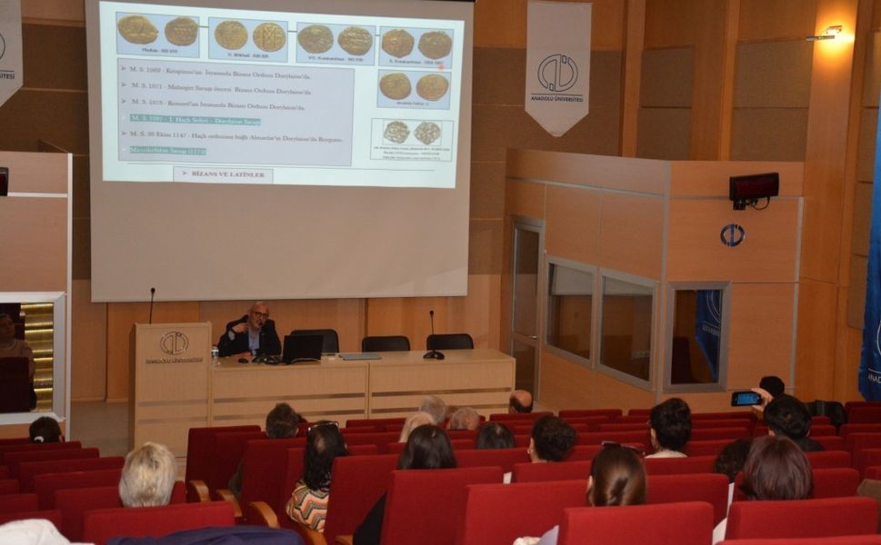 Karacahisar'da Orta Çağ kalelerindeki en büyük sarnıçlardan birini ortaya çıkarıldı