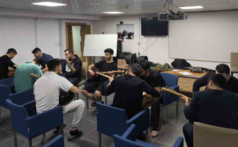 Öğrenci yurdunda satranç turnuvası heyecanı yaşandı