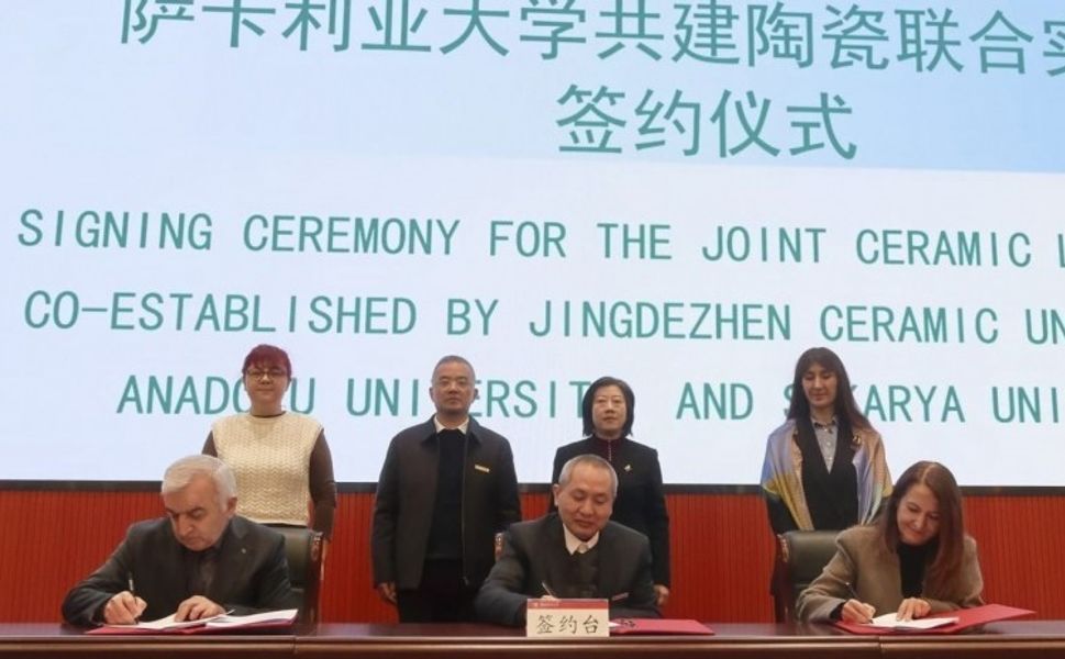 Türkiye ve Çin ortaklığında 'Uluslararası Seramik Laboratuvarı' kuruluyor