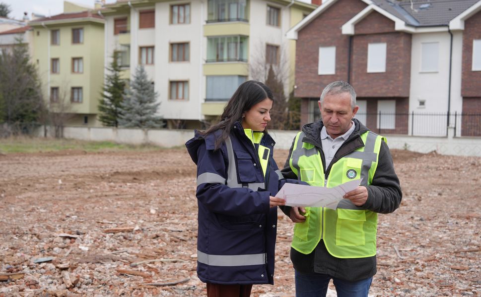 2026 Eskişehir Yılında Ücretsiz  Otopark  Atağı