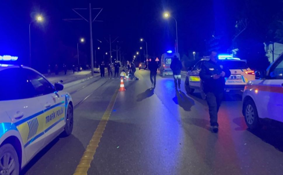 Eskişehir'de 3 kişinin öldüğü kazanın olduğu caddede tedbir alındı