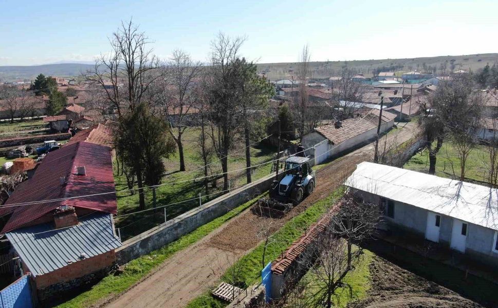 İnönü Belediyesi'nin mahallelerde çalışmaları sürüyor