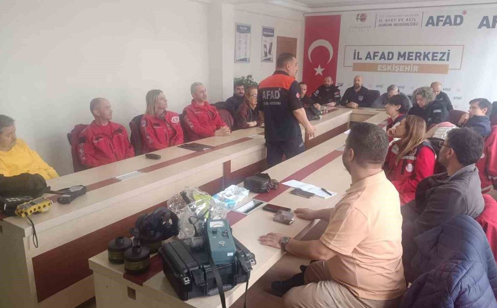 Sivil toplum kuruluşlarına 'Tehlikeli Maddelere Müdahale' eğitimi verildi