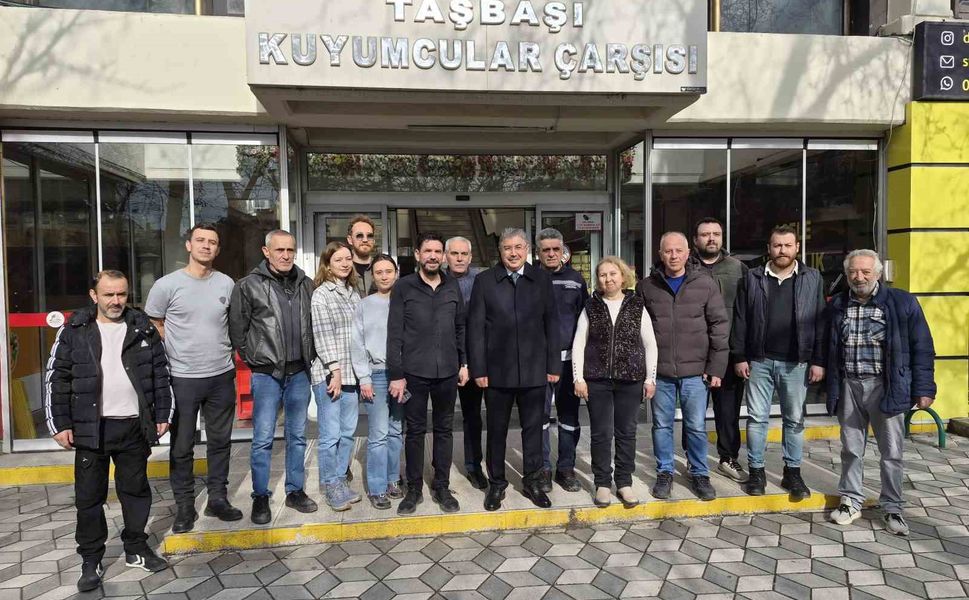 Vali Yılmaz, kapı kapı dolaşıp esnafı ziyaret etti