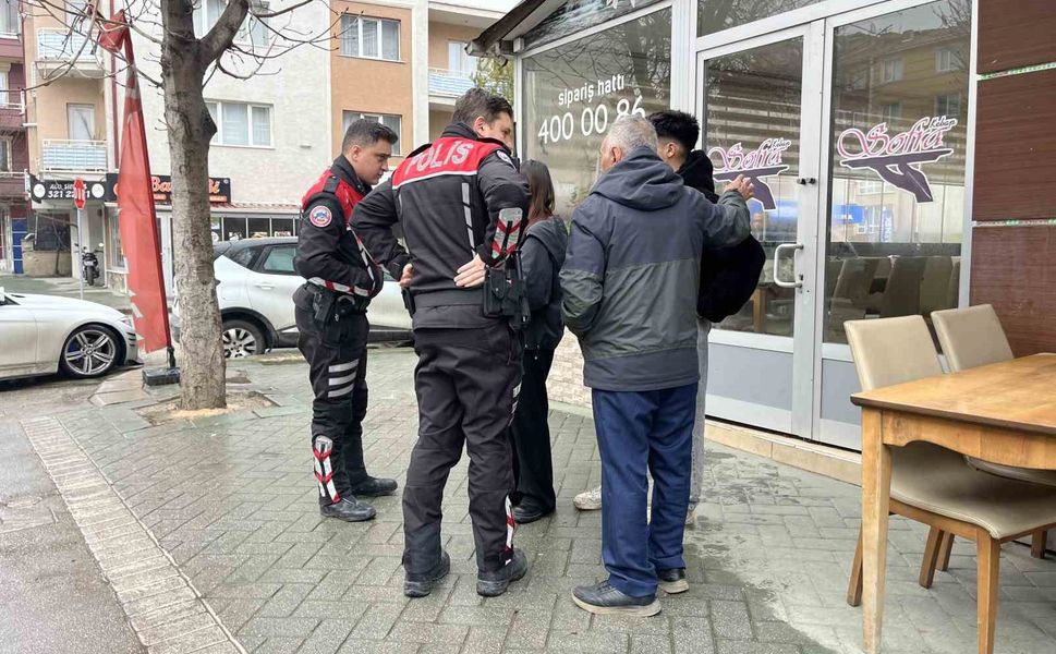 Yabancı uyruklu kadının erkek arkadaşı telefonunu alıp kayıplara karıştı