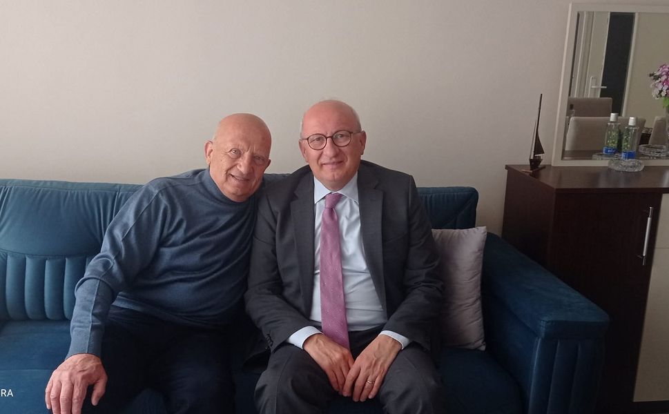 CHP Milletvekili Utku Çakırözer'in babası son yolculuğuna uğurlandı