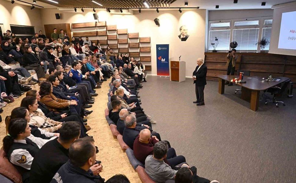 Ali Saydam öğrencilere iletişimin altın kurallarını anlattı