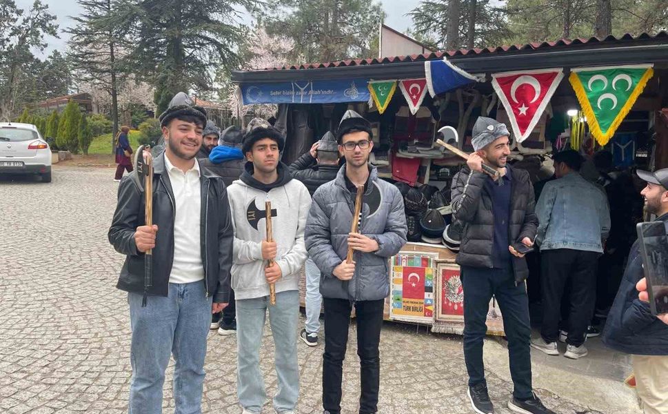 Eskişehirli öğrenciler tarihin köklerine yolculuk yaptı
