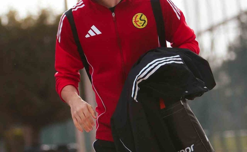 Eskişehirspor, Karşıyaka deplasmanı için yola çıktı