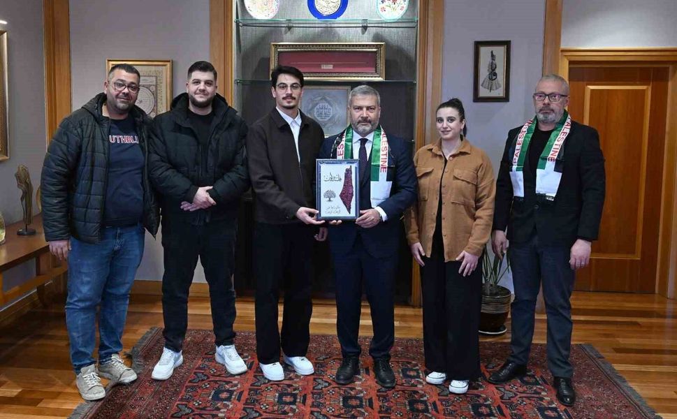 Filistin Yardımlaşma Derneği'nden Rektör Adıgüzel'e ziyaret