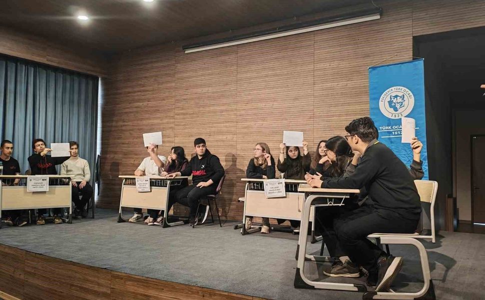 Liseler Arası 4. Milli kültür Bilgi Yarışması gerçekleştirildi