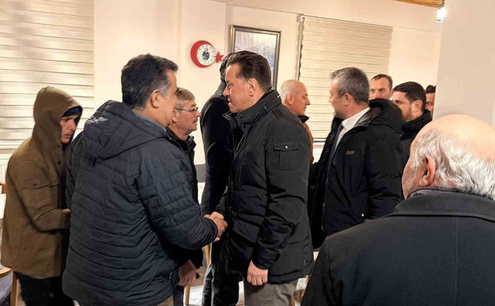 Milletvekili Nebi Hatipoğlu Mahmudiye'de muhtarlarla buluştu