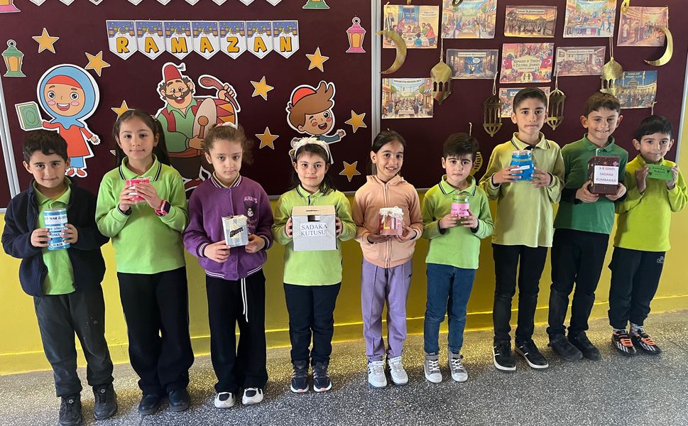 Sarıcakaya'da Minik Öğrencilerden Büyük Davranış