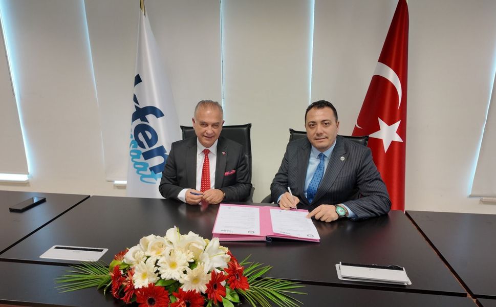 Eğitimde Fırsat Eşitliğine Güçlü Destek:250 Bilgisayar ve Yazıcı Hibesi