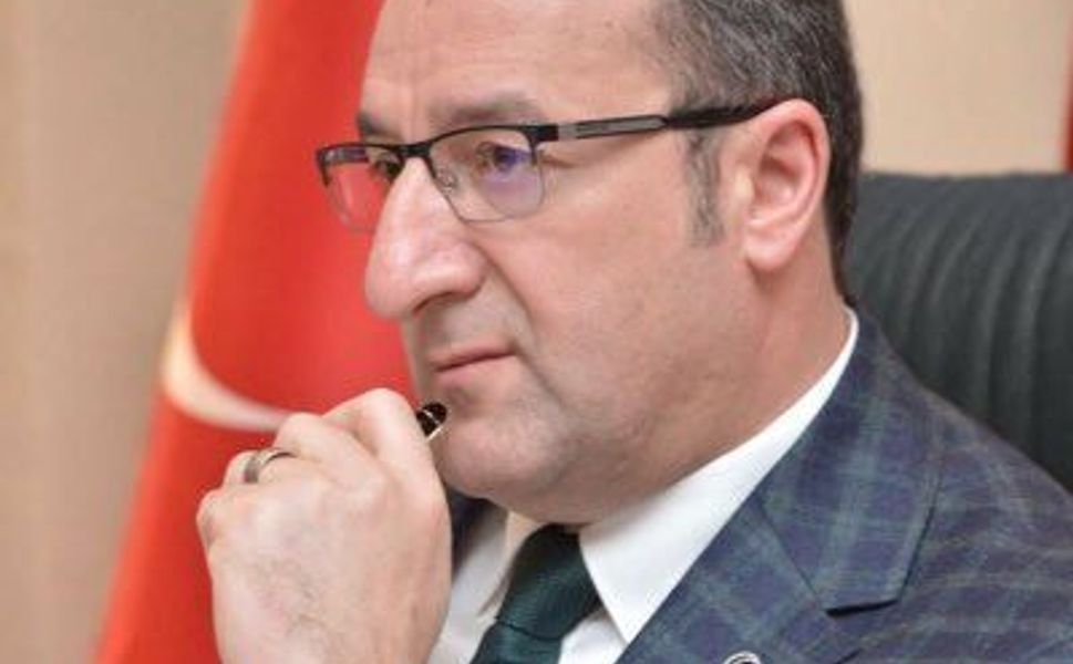 Dündar Ünlü Yerel Siyasetin Üzerindeki Tozu Kaldırdı