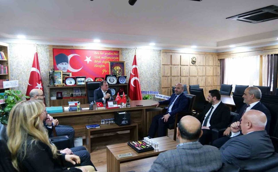 Başkan Albayrak 'Cumhur İttifakı olarak Eskişehir'imiz için omuz omuza, birlik ve beraberlik içinde çalışmaya devam edeceğiz'