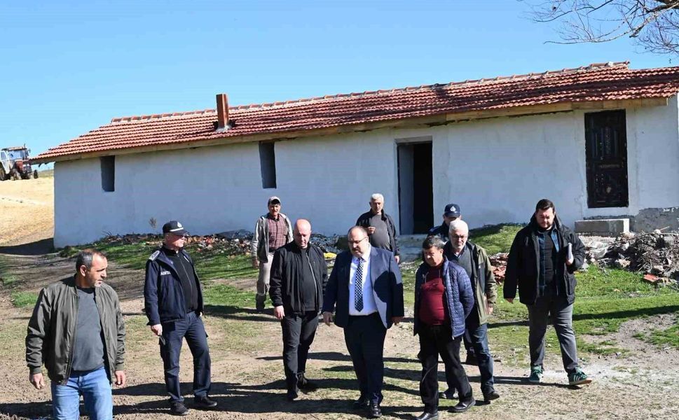 Başkan Hamamcı Dutluca Mahallesi'nde incelemelerde bulundu