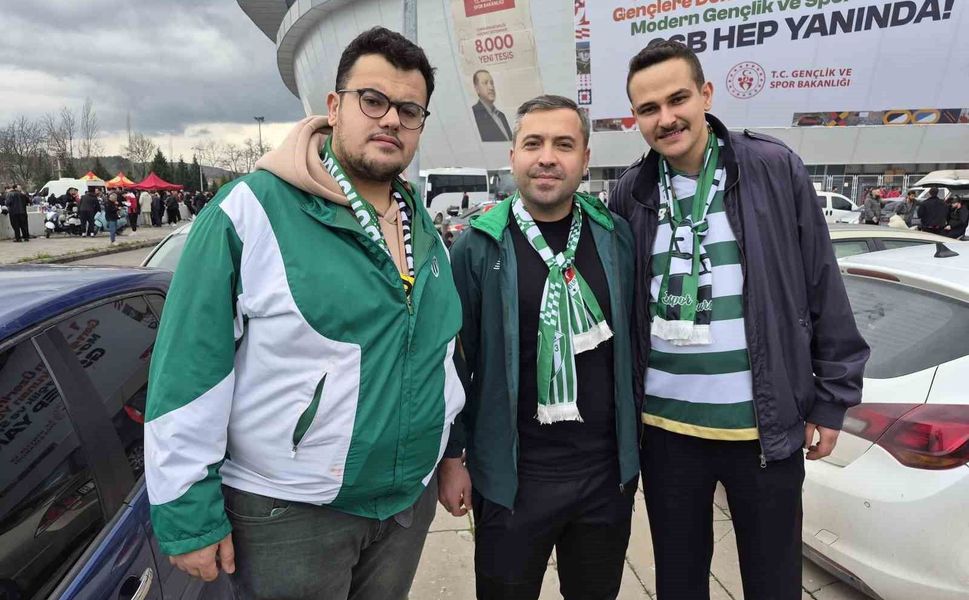 Bursa'dan Eskişehirspor'a kardeşlik ziyareti