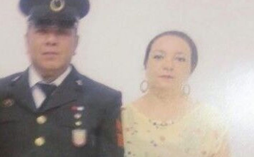 Emekli uzman çavuşun öldürdüğü 16 yaşındaki kızı ve eşi Eskişehir'de toprağa verildi