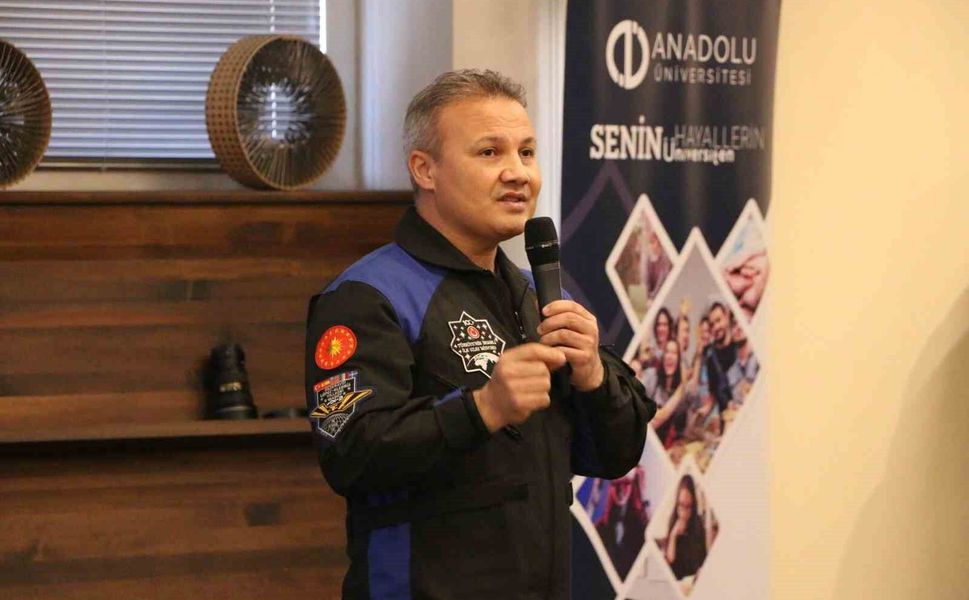 Milli Uzay Programı'nın rotası Eskişehir'de çizildi: Gezeravcı Ay ve Mars misyonlarını anlattı