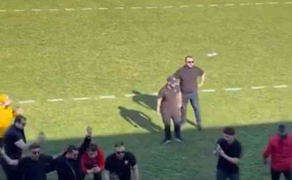 Su tabancası parasını EsEs'e bağışlayan Hüseyin Buğra tesislerde üçlü çektirdi