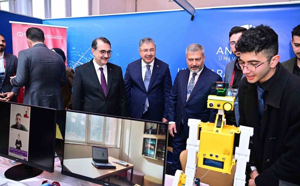 'Uluslararası Eskişehir Yapay Zekâ Zirvesi' düzenlendi