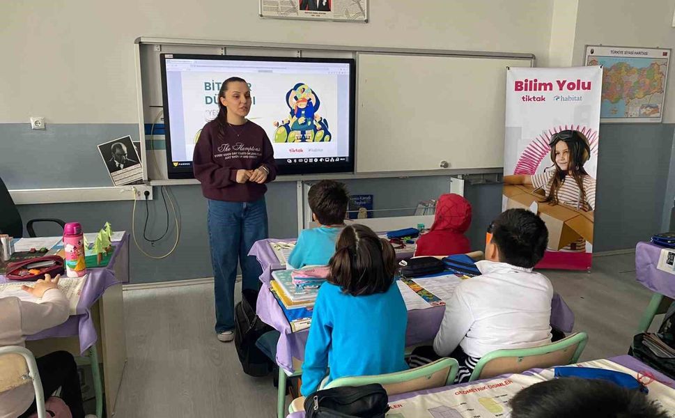 Vali Münir Raif Güney İlkokulu'nda bilim ve teknoloji rüzgarı esti