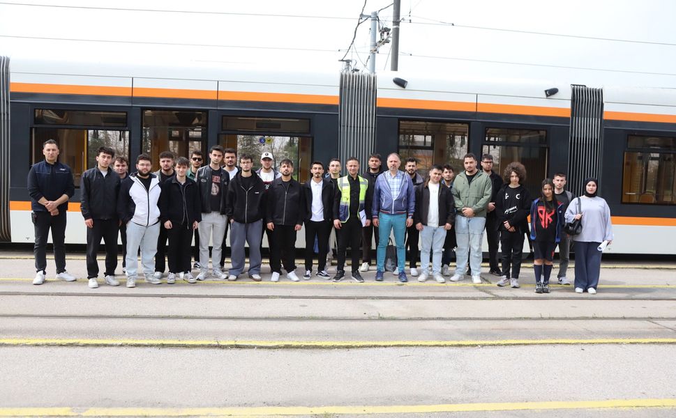 Estü Öğrencilerinden Estram'a Teknik Gezi