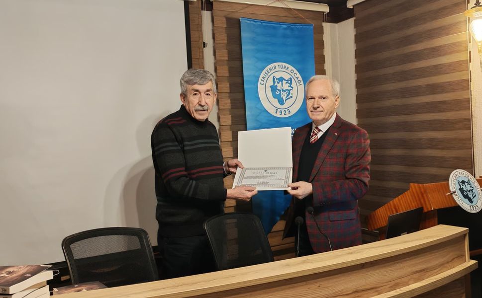 Türk Ocağında Kurultay 'dan TBMM'ye Hakimiyet Hikayesi Anlatıldı