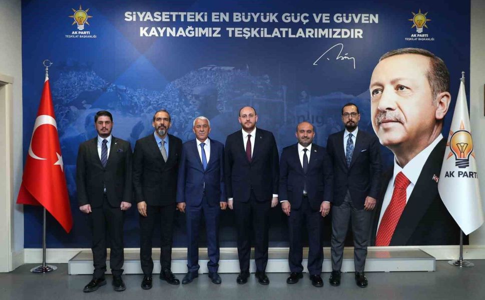 AK Parti İnönü ve Mihalgazi ilçe başkanları değişti