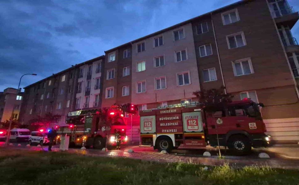 Aspiratör kaynaklı çıkan yangına itfaiye müdahale etti