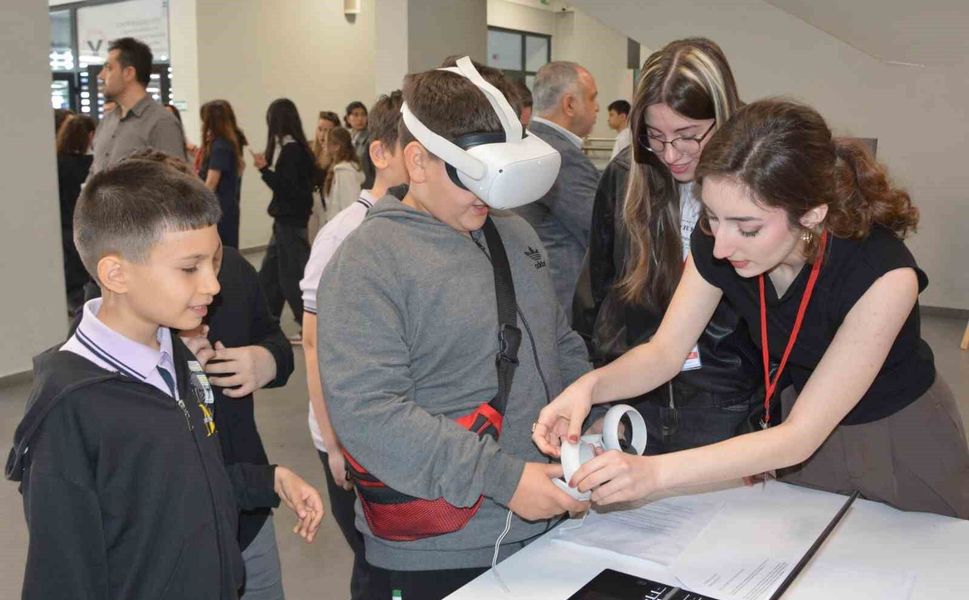 Çocuklar Geleceği Konuştu: 'Tepebaşı Çocuk Zirvesi' tamamlandı