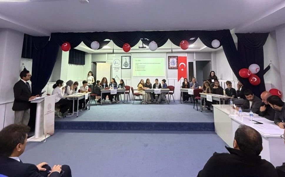 Eskişehir'de gençler Kur'an-ı Kerim Güzel Okuma ve Dini Bilgileri yarışmasında ter döktü