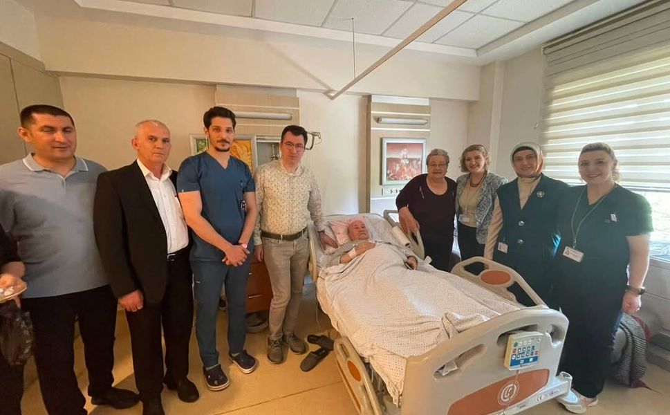 ESOGÜ hastanesi yönetiminden hasta ve çalışanlara bayram ziyareti