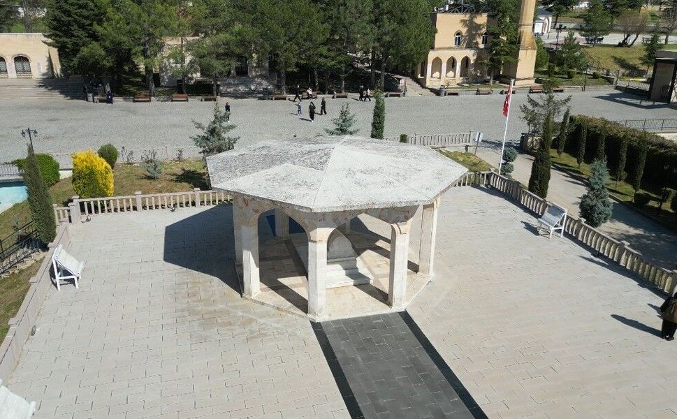 Yunus Emre'nin hatırası Eskişehir'de yaşatılıyor