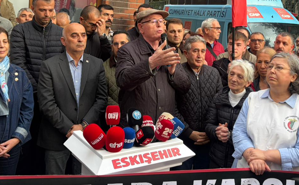 Kazım Kurt kime Hain dediğinin farkında mı ?