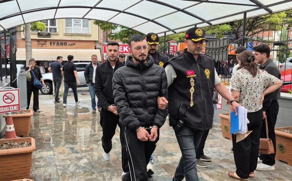 Eskişehir’deki silahlı kavgayla ilgili 2 şüpheli tutuklandı
