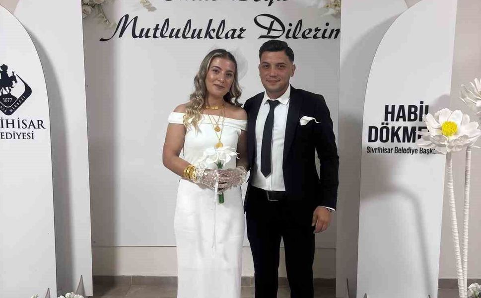 Anlamlı tarihte mutluluğa 'evet' dediler