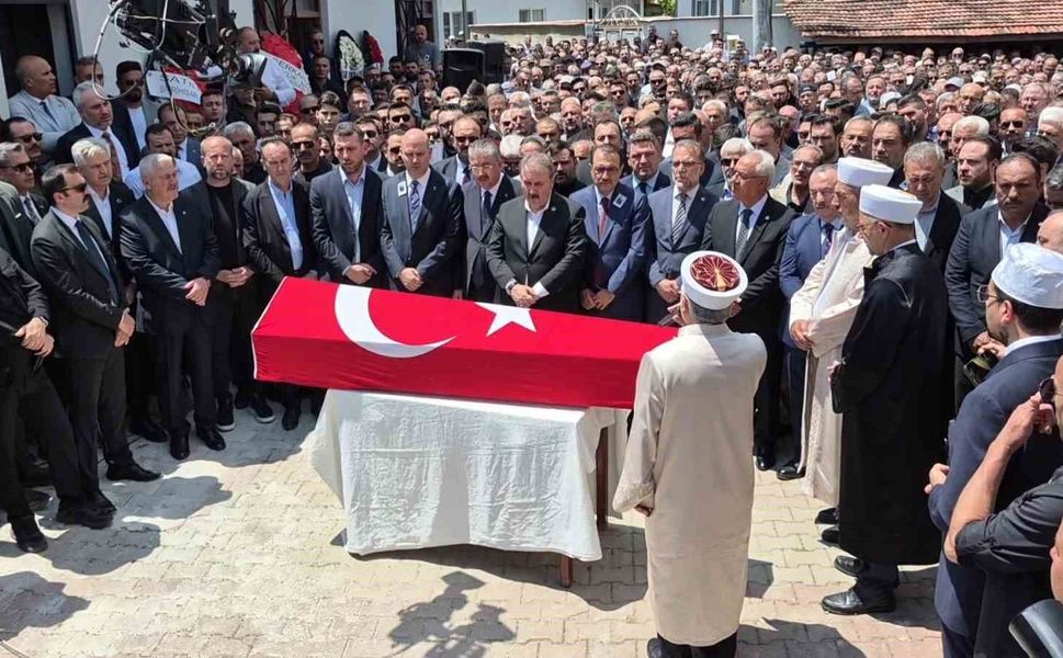 BBP Genel Başkanı Destici'nin ağabeyi son yolculuğuna uğurlandı