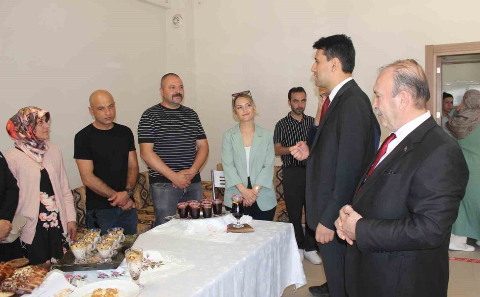 Beylikovalı kursiyerler belgelerini aldı