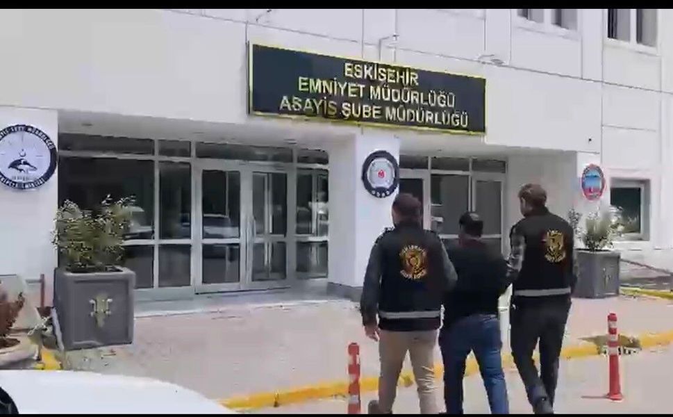 Çeşitli suçlardan haklarında hapis cezası bulunan 4 şahıs yakalandı