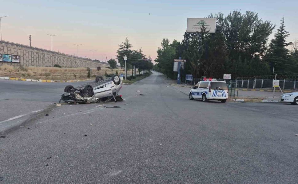 Eskişehir'de kontrolden çıkan otomobil takla attı: 1 yaralı