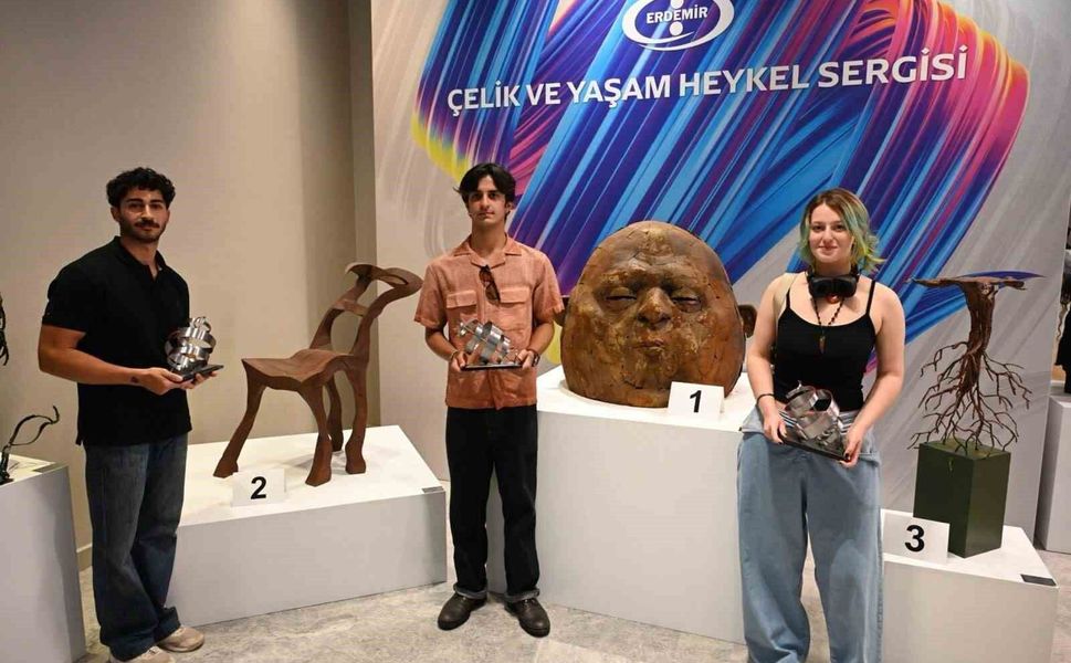 GSF öğrencilerinden Çelik ve Yaşam Heykel Yarışması'nda büyük başarı