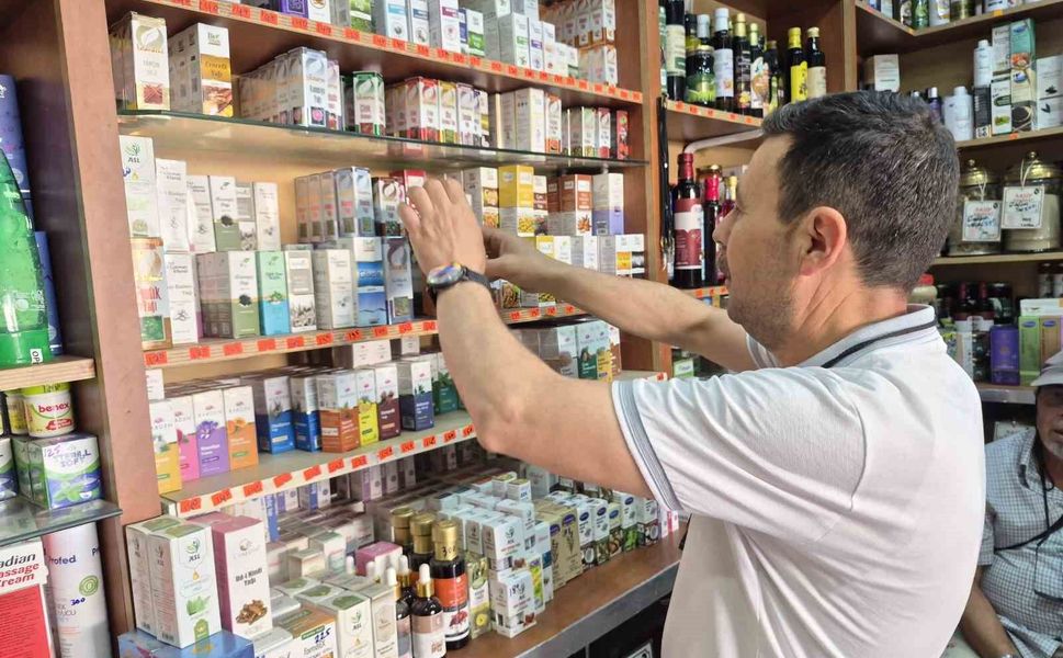 Güneş ışınlarından korunmak isteyenlere aktardan doğal çözüm önerileri